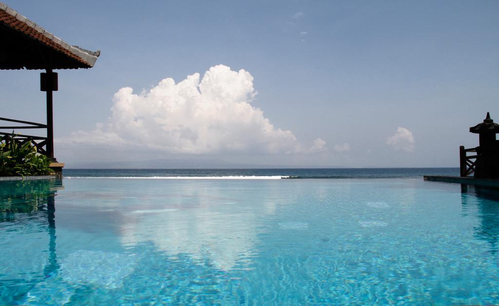 The Natia, A Seaside Hotel 캔디다사 외부 사진
